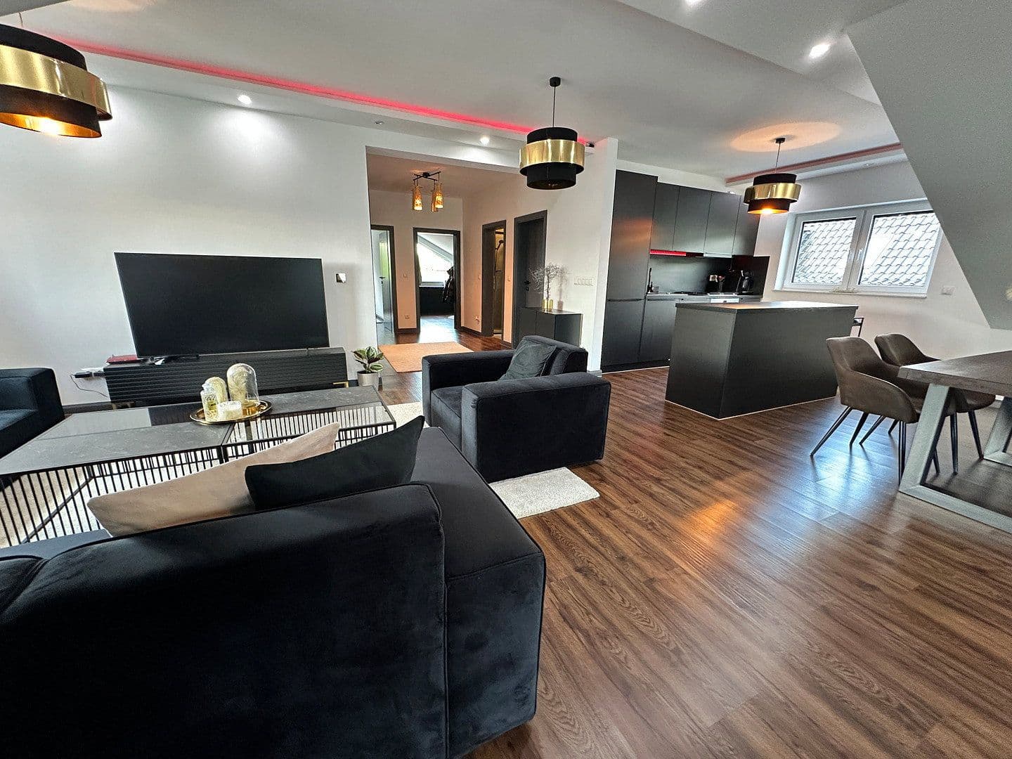 Prodej bytu 3+1 96 m², Geesthacht, Šlesvicko-Holštýnsko Prodej bytu 3+1 96 m², Geesthacht, Šlesvicko-Holštýnsko
