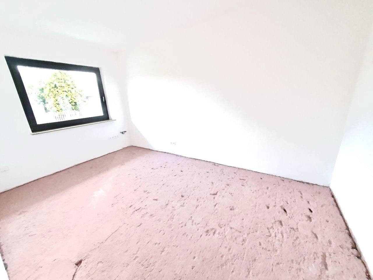 Prodej domu 200 m², pozemek 760 m², Rhauderfehn, Dolní Sasko Prodej domu 200 m², pozemek 760 m², Rhauderfehn, Dolní Sasko