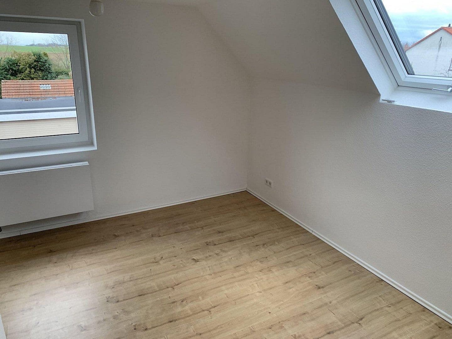 Pronájem bytu 3+1 60 m², Friedberg (Hessen), Hessen Pronájem bytu 3+1 60 m², Friedberg (Hessen), Hessen