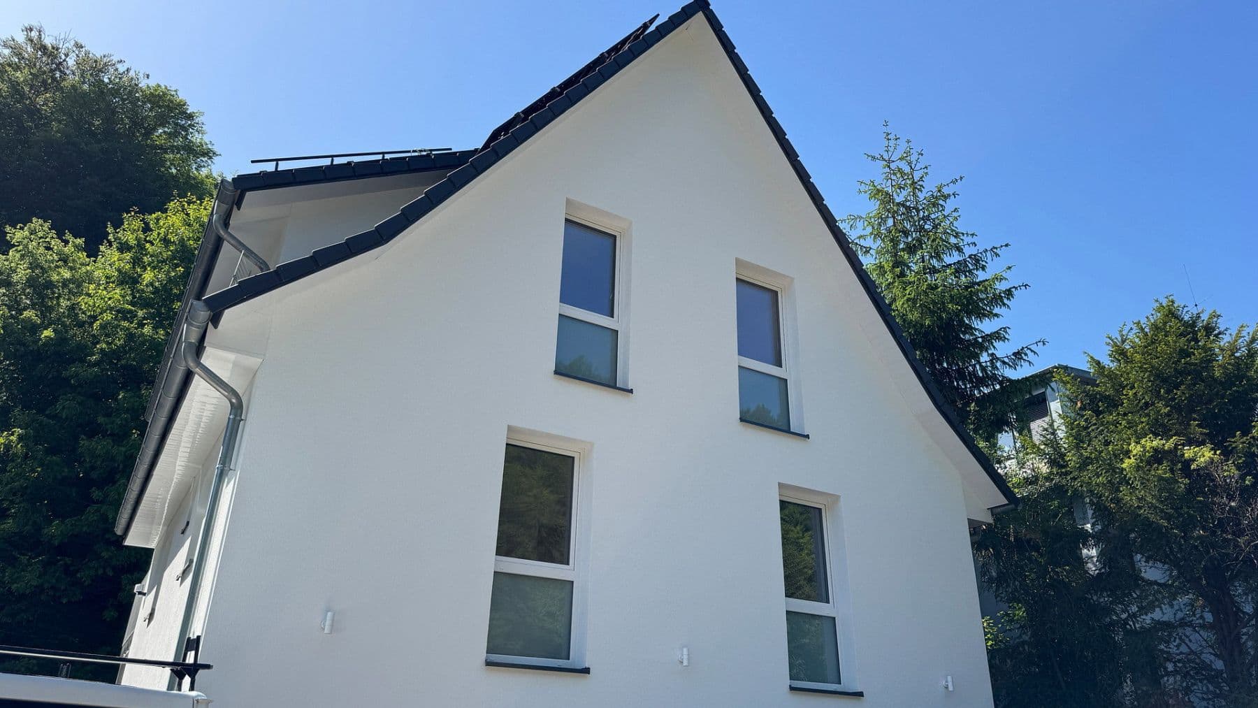 Pronájem bytu 4+1 80 m², Böblinger Straße 334, Stuttgart, Bádensko-Württembersko Pronájem bytu 4+1 80 m², Böblinger Straße 334, Stuttgart, Bádensko-Württembersko