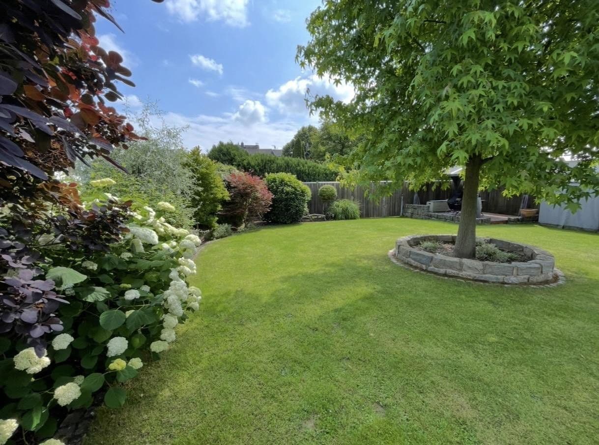 Prodej domu 180 m², pozemek 662 m², Limburg an der Lahn, Hessen Prodej domu 180 m², pozemek 662 m², Limburg an der Lahn, Hessen
