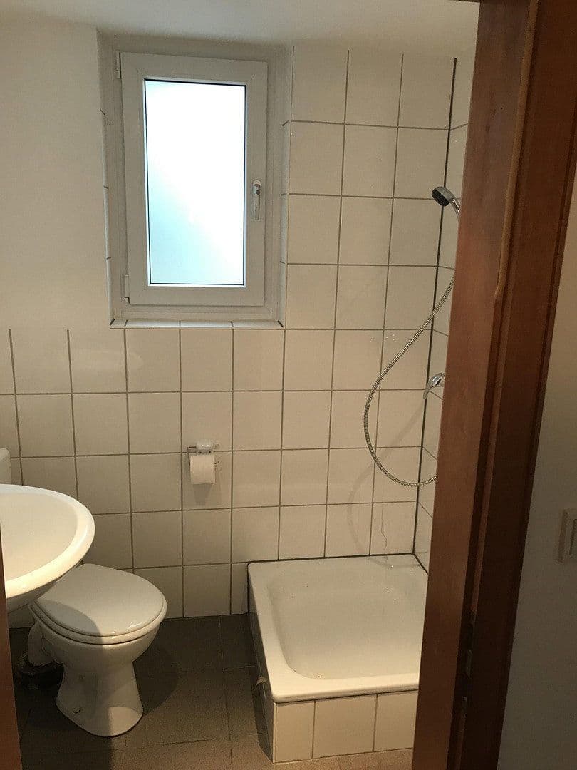 Prodej domu 180 m², pozemek 662 m², Limburg an der Lahn, Hessen Prodej domu 180 m², pozemek 662 m², Limburg an der Lahn, Hessen