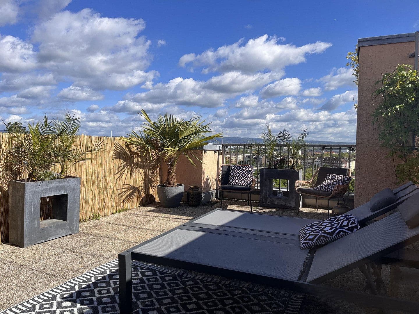 Pronájem bytu 3+1 95 m², Mainz Hartenberg-Münchfeld, Porýní-Falc Pronájem bytu 3+1 95 m², Mainz Hartenberg-Münchfeld, Porýní-Falc