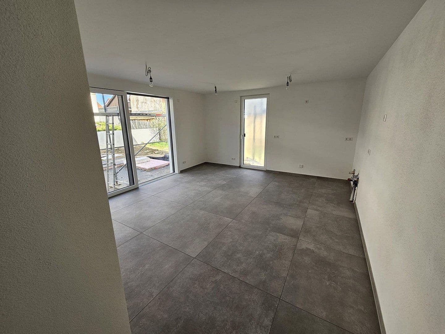 Pronájem bytu 1+kk 61 m², Altinger Straße 21, Gäufelden, Bádensko-Württembersko Pronájem bytu 1+kk 61 m², Altinger Straße 21, Gäufelden, Bádensko-Württembersko