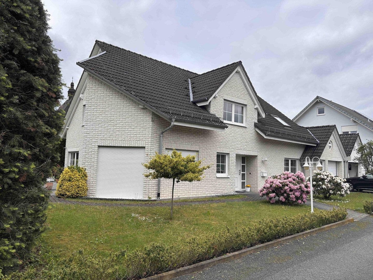 Prodej domu 198 m², pozemek 747 m², Herborn, Hessen Prodej domu 198 m², pozemek 747 m², Herborn, Hessen