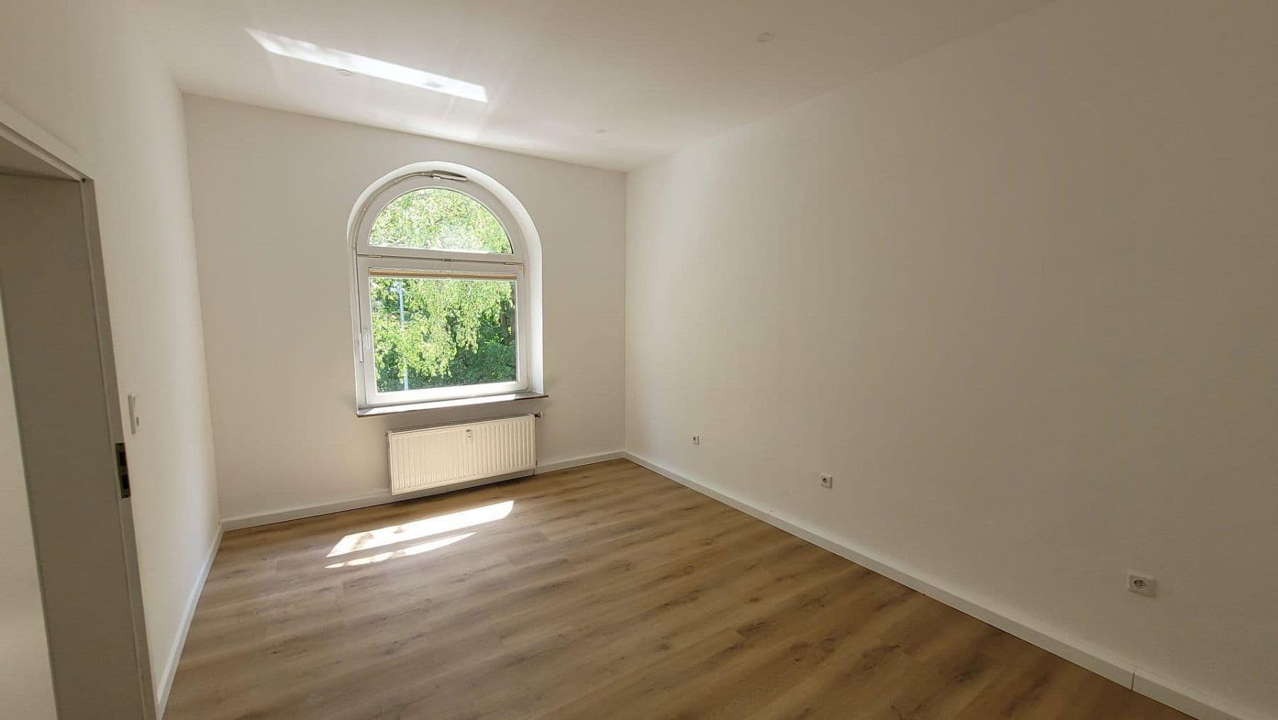 Prodej bytu 3+1 80 m², Bochum, Severní Porýní-Vestfálsko Prodej bytu 3+1 80 m², Bochum, Severní Porýní-Vestfálsko