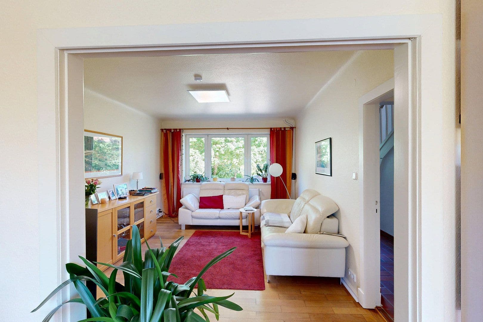 Prodej domu 191 m², pozemek 804 m², Hamburg-Langenhorn, Hamburg Prodej domu 191 m², pozemek 804 m², Hamburg-Langenhorn, Hamburg