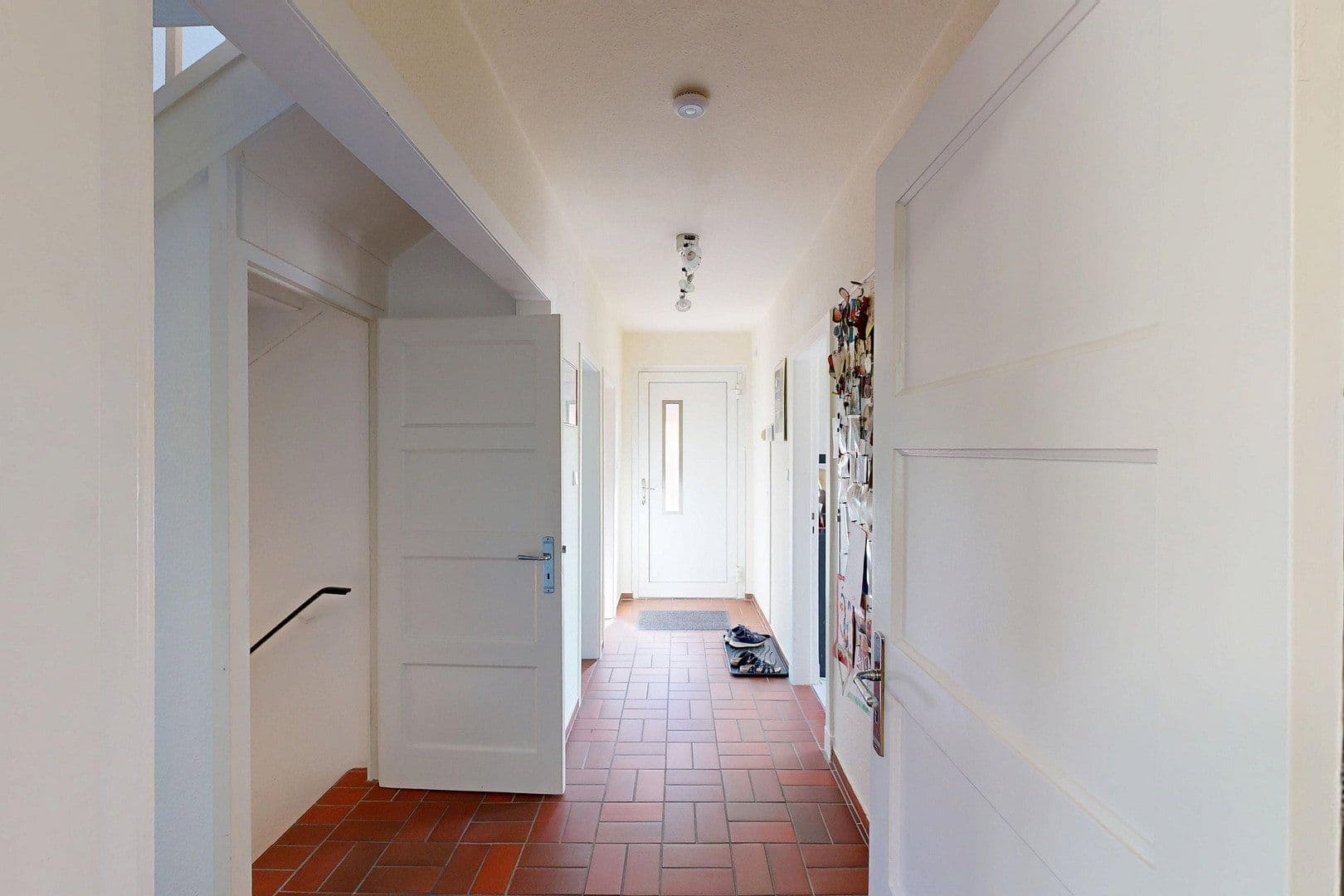 Prodej domu 191 m², pozemek 804 m², Hamburg-Langenhorn, Hamburg Prodej domu 191 m², pozemek 804 m², Hamburg-Langenhorn, Hamburg