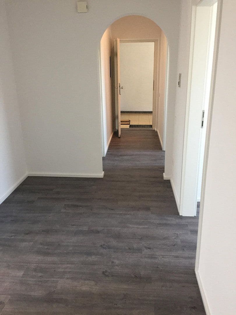 Prodej domu 560 m², pozemek 549 m², Nürnberg, Bavorsko Prodej domu 560 m², pozemek 549 m², Nürnberg, Bavorsko