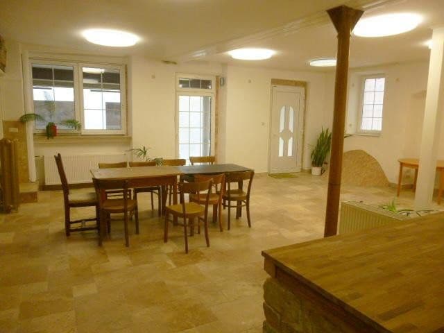 Pronájem bytu 2+1 111 m², Am Markt 2, Oppenheim, Porýní-Falc Pronájem bytu 2+1 111 m², Am Markt 2, Oppenheim, Porýní-Falc