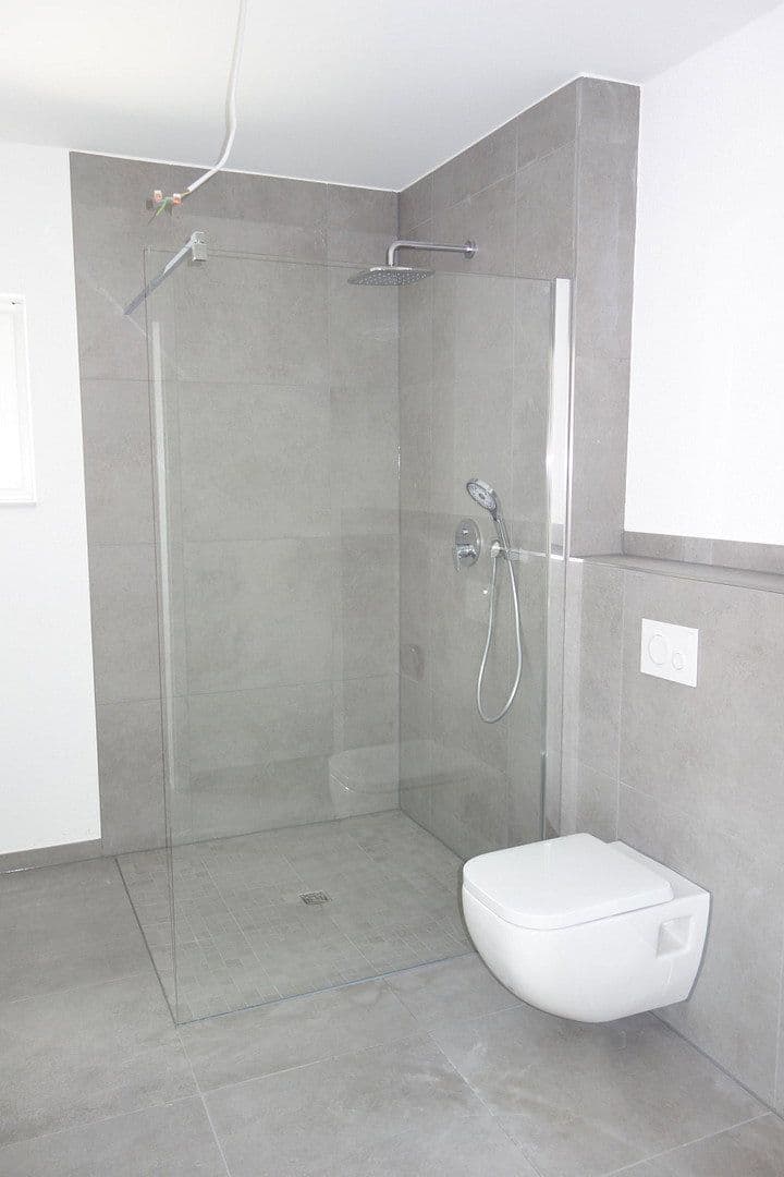 Pronájem bytu 2+1 75 m², Ginsterweg 2, Neuenrade, Severní Porýní-Vestfálsko Pronájem bytu 2+1 75 m², Ginsterweg 2, Neuenrade, Severní Porýní-Vestfálsko