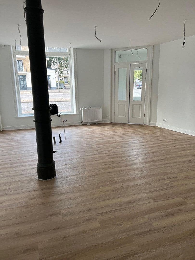 Pronájem nebytového prostoru 150 m², Eichenstraße 29, Hamburg, Hamburg Pronájem nebytového prostoru 150 m², Eichenstraße 29, Hamburg, Hamburg
