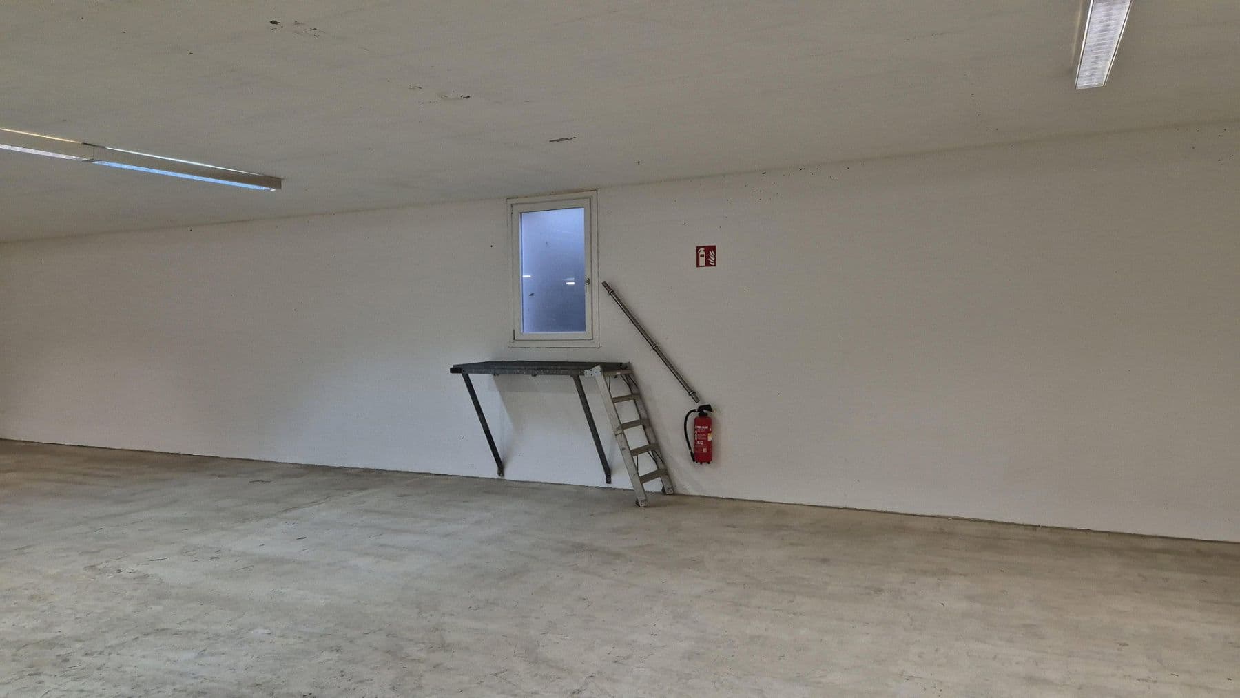 Pronájem nebytového prostoru 700 m², Altensteig, Bádensko-Württembersko Pronájem nebytového prostoru 700 m², Altensteig, Bádensko-Württembersko