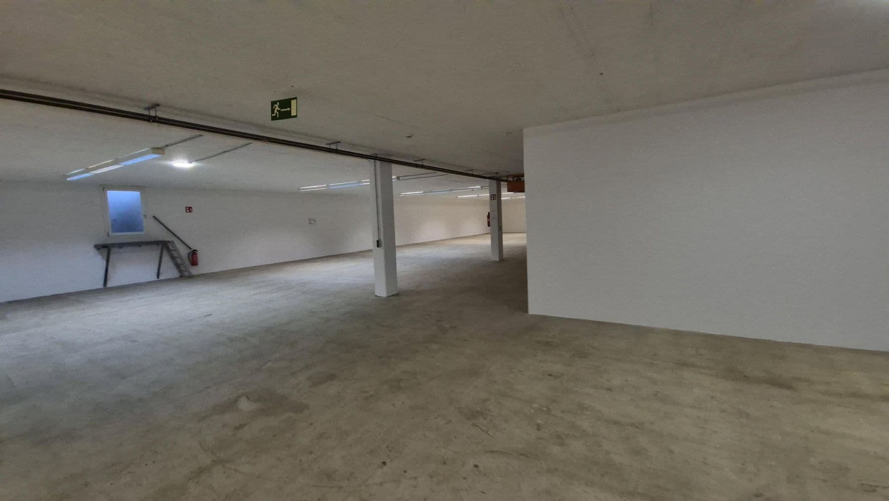Pronájem nebytového prostoru 700 m², Altensteig, Bádensko-Württembersko Pronájem nebytového prostoru 700 m², Altensteig, Bádensko-Württembersko