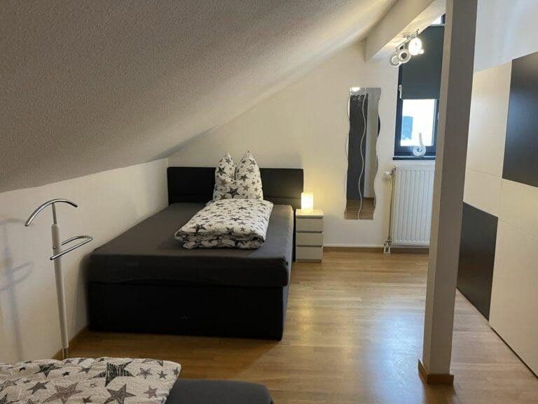 Prodej domu 210 m², pozemek 327 m², Winterbergerstr. 44, Freyung, Bavorsko Prodej domu 210 m², pozemek 327 m², Winterbergerstr. 44, Freyung, Bavorsko