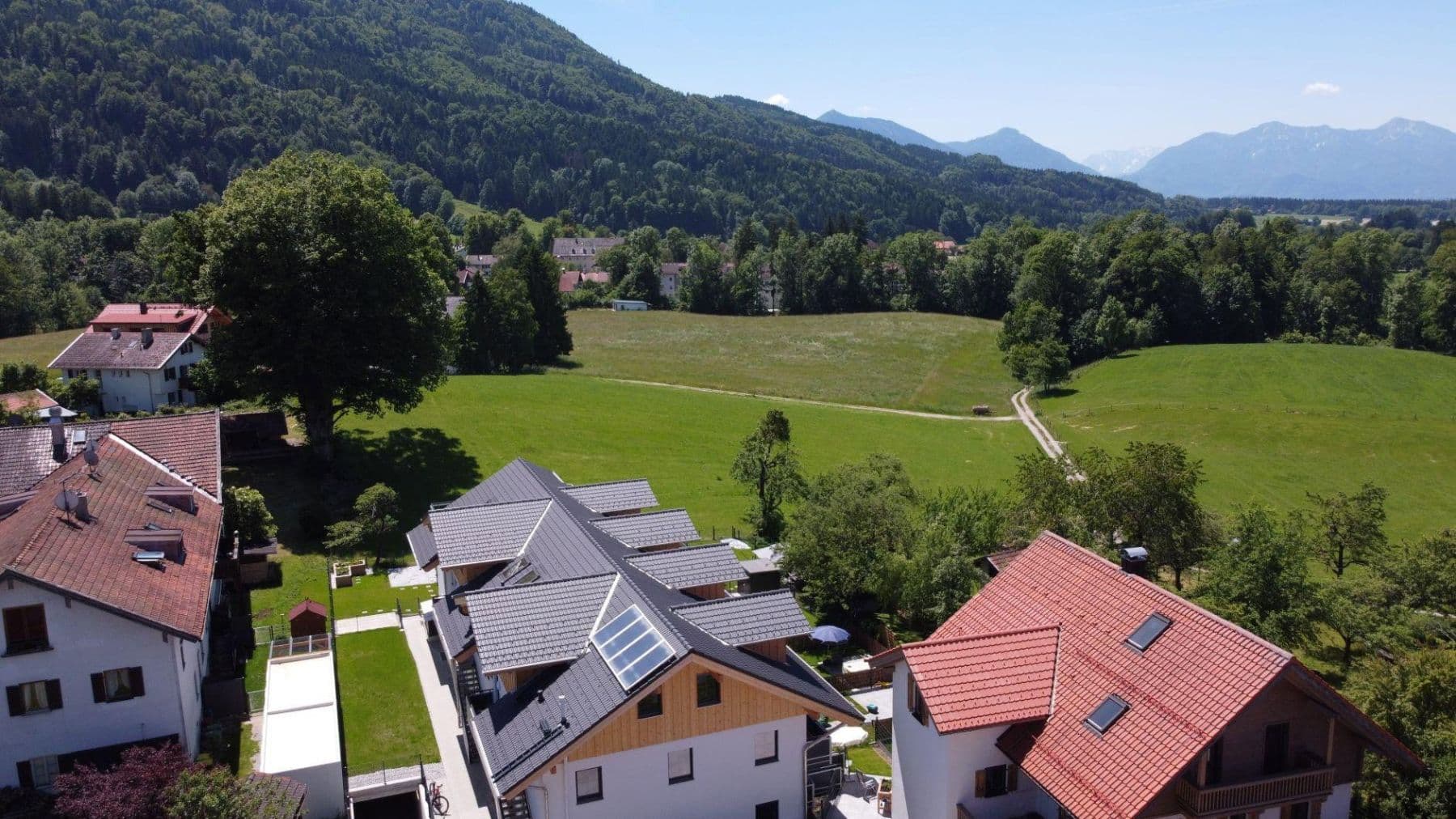 Prodej bytu 4+1 113 m², Adelheidstr. 1b, Bad Heilbrunn, Bavorsko Prodej bytu 4+1 113 m², Adelheidstr. 1b, Bad Heilbrunn, Bavorsko