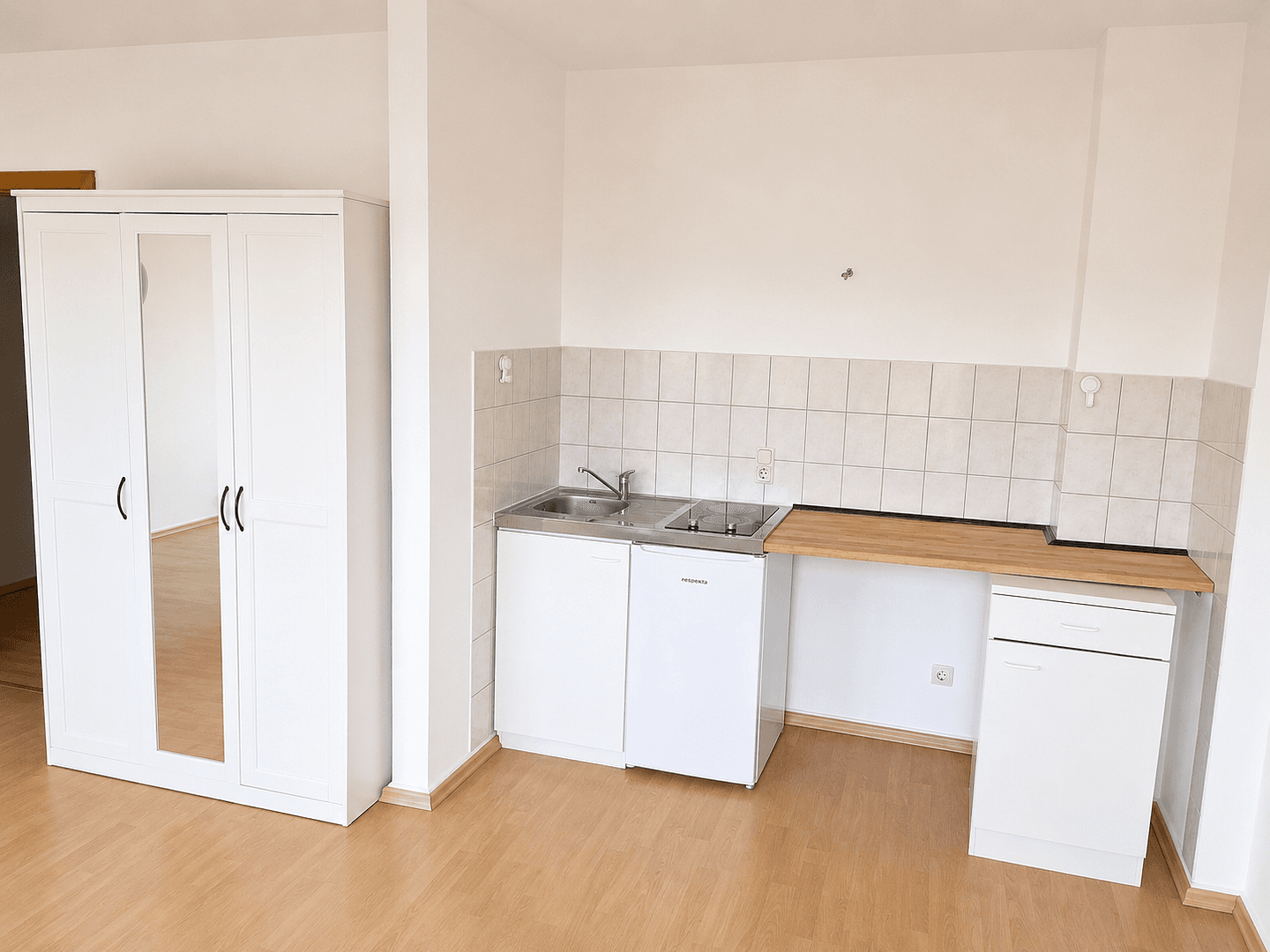 Pronájem bytu 1+1 27 m², Moltkestr. 9, Cáchy, Severní Porýní-Vestfálsko Pronájem bytu 1+1 27 m², Moltkestr. 9, Cáchy, Severní Porýní-Vestfálsko