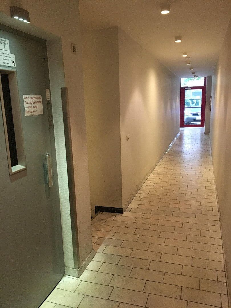 Prodej bytu 1+1 35 m², Hüttenstraße 48, Düsseldorf, Severní Porýní-Vestfálsko Prodej bytu 1+1 35 m², Hüttenstraße 48, Düsseldorf, Severní Porýní-Vestfálsko