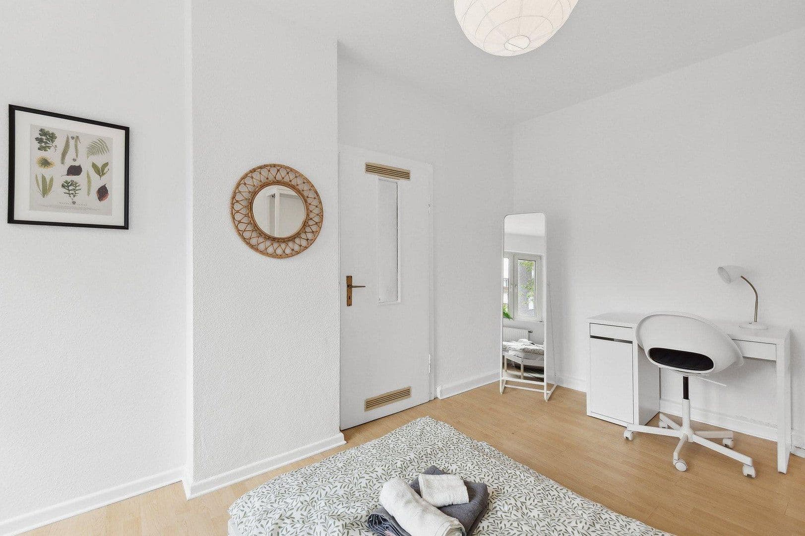 Pronájem bytu 3+1 62 m², Küntzelstraße 33, Essen, Severní Porýní-Vestfálsko Pronájem bytu 3+1 62 m², Küntzelstraße 33, Essen, Severní Porýní-Vestfálsko