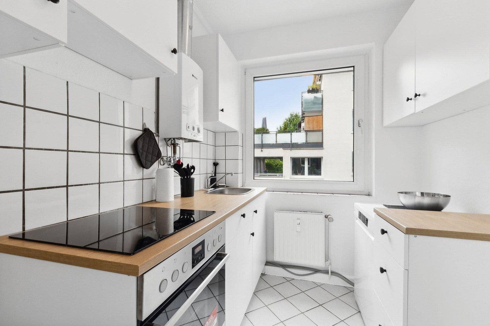Pronájem bytu 3+1 62 m², Küntzelstraße 33, Essen, Severní Porýní-Vestfálsko Pronájem bytu 3+1 62 m², Küntzelstraße 33, Essen, Severní Porýní-Vestfálsko