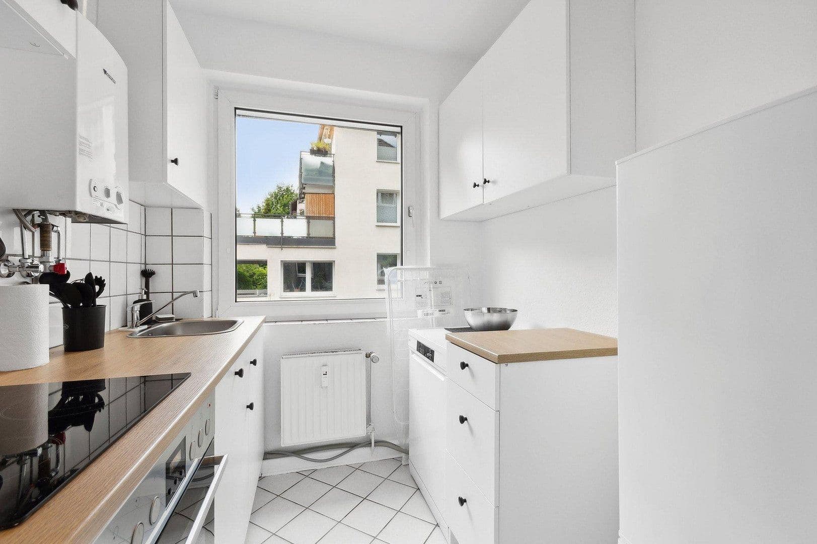 Pronájem bytu 3+1 62 m², Küntzelstraße 33, Essen, Severní Porýní-Vestfálsko Pronájem bytu 3+1 62 m², Küntzelstraße 33, Essen, Severní Porýní-Vestfálsko