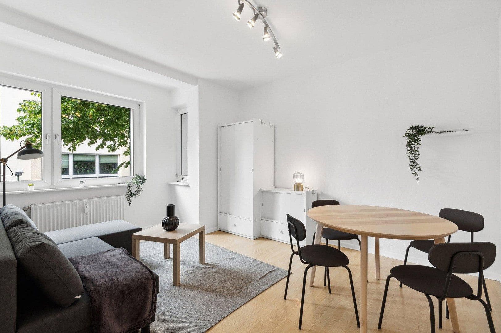 Pronájem bytu 3+1 62 m², Küntzelstraße 33, Essen, Severní Porýní-Vestfálsko Pronájem bytu 3+1 62 m², Küntzelstraße 33, Essen, Severní Porýní-Vestfálsko