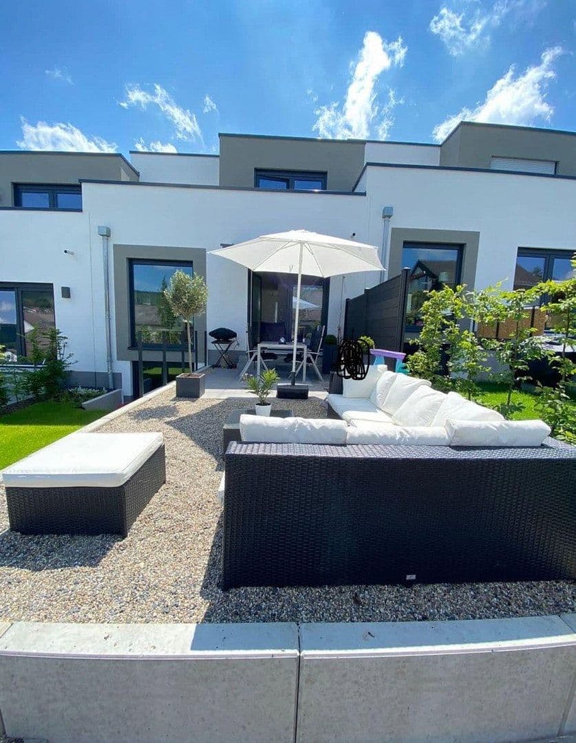 Prodej domu 146 m², pozemek 298 m², Wiesbaden, Hessen Prodej domu 146 m², pozemek 298 m², Wiesbaden, Hessen