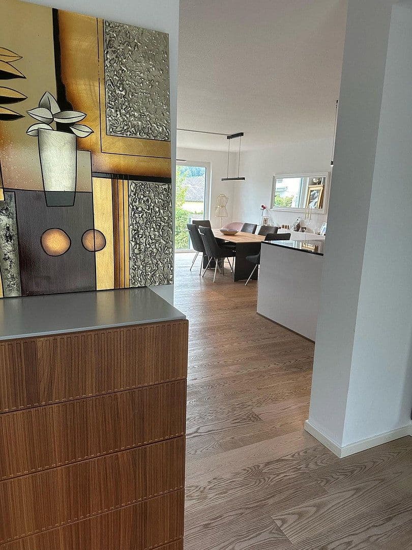 Prodej domu 146 m², pozemek 298 m², Wiesbaden, Hessen Prodej domu 146 m², pozemek 298 m², Wiesbaden, Hessen