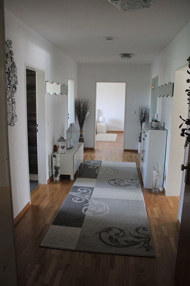 Prodej bytu 4+1 94 m², Kirchheim, Bavorsko Prodej bytu 4+1 94 m², Kirchheim, Bavorsko
