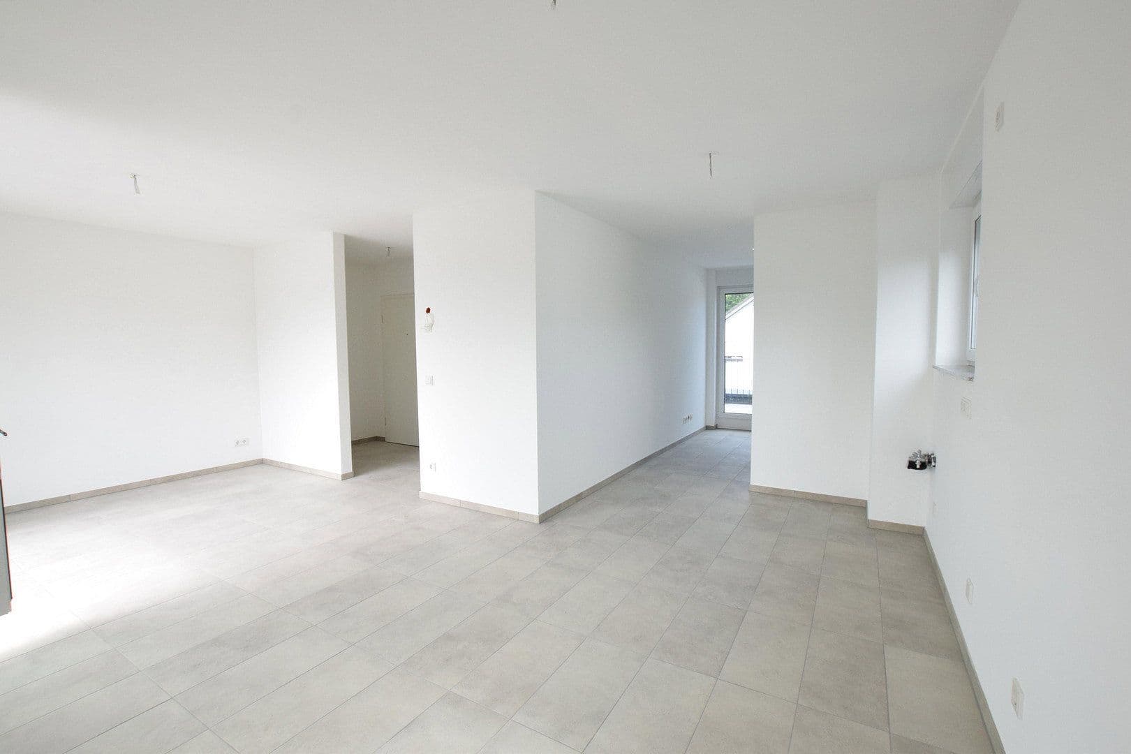 Pronájem bytu 1+1 55 m², Köln, Severní Porýní-Vestfálsko Pronájem bytu 1+1 55 m², Köln, Severní Porýní-Vestfálsko