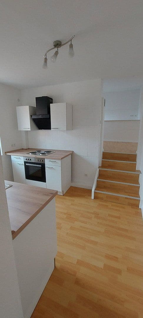 Pronájem bytu 2+1 55 m², Landau-Queichheim, Porýní-Falc Pronájem bytu 2+1 55 m², Landau-Queichheim, Porýní-Falc