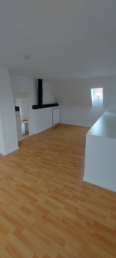 Pronájem bytu 2+1 55 m², Landau-Queichheim, Porýní-Falc Pronájem bytu 2+1 55 m², Landau-Queichheim, Porýní-Falc