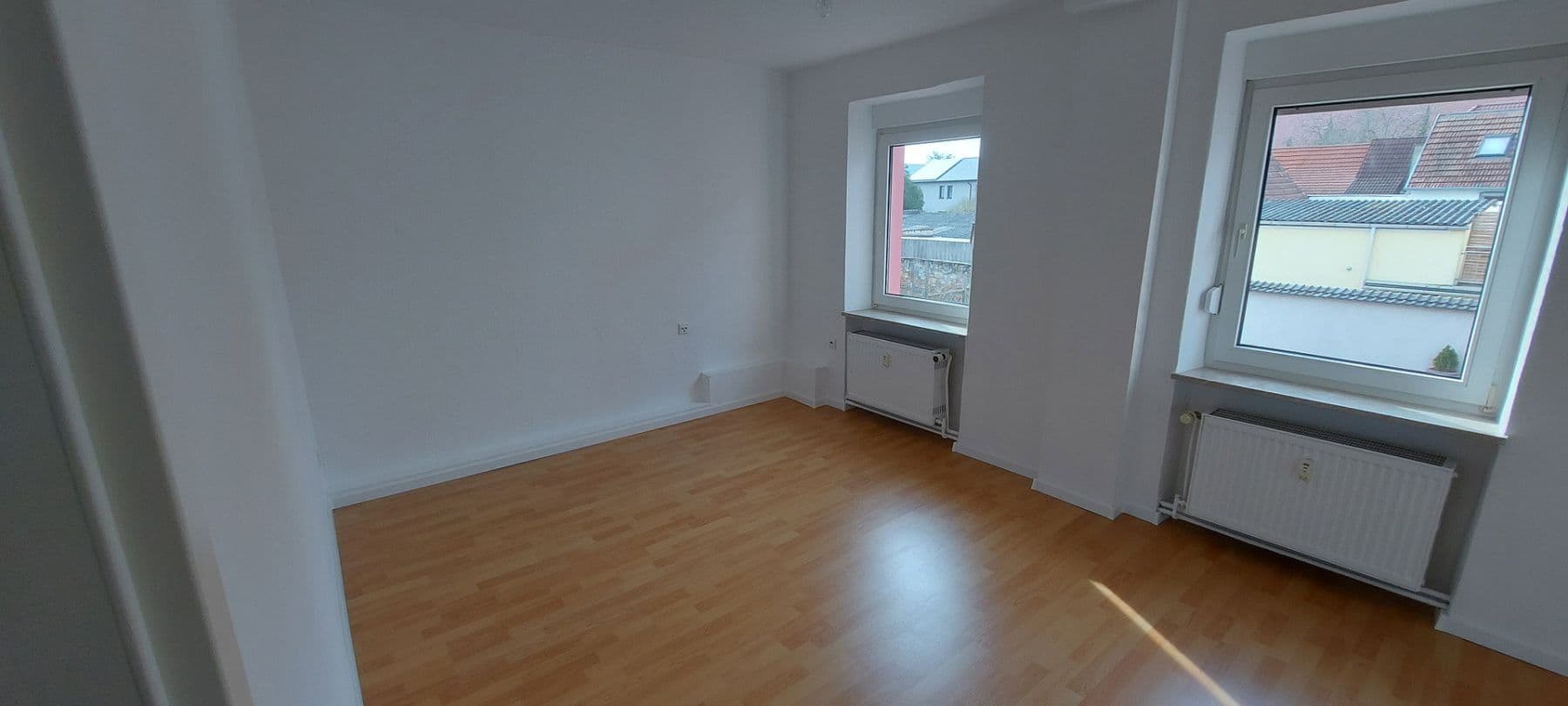 Pronájem bytu 2+1 55 m², Landau-Queichheim, Porýní-Falc Pronájem bytu 2+1 55 m², Landau-Queichheim, Porýní-Falc