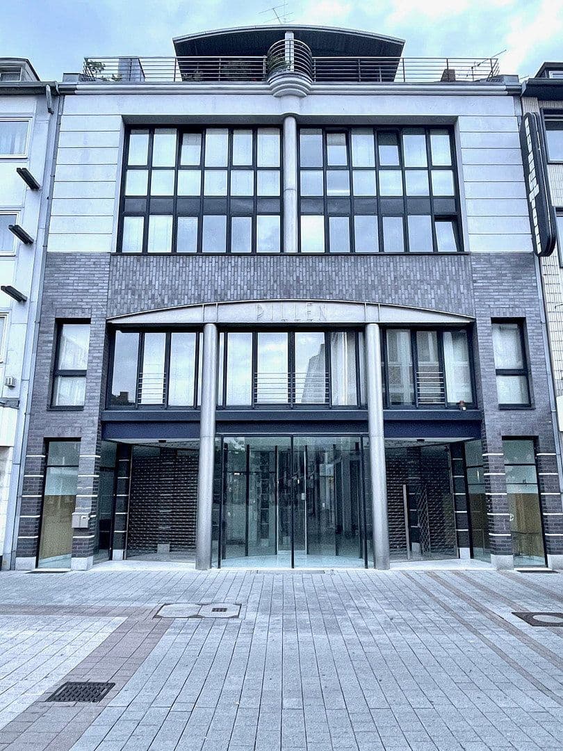 Pronájem nebytového prostoru 350 m², Mönchengladbach-Rheydt, Severní Porýní-Vestfálsko Pronájem nebytového prostoru 350 m², Mönchengladbach-Rheydt, Severní Porýní-Vestfálsko