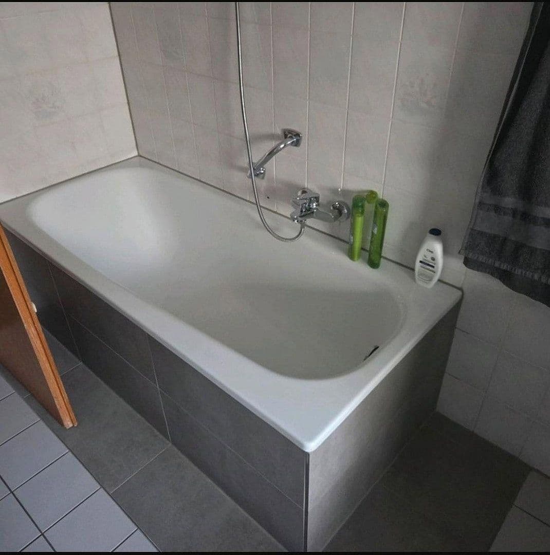 Pronájem bytu 2+1 60 m², Friedrich-Ebert-Str. 33, Worms, Porýní-Falc Pronájem bytu 2+1 60 m², Friedrich-Ebert-Str. 33, Worms, Porýní-Falc