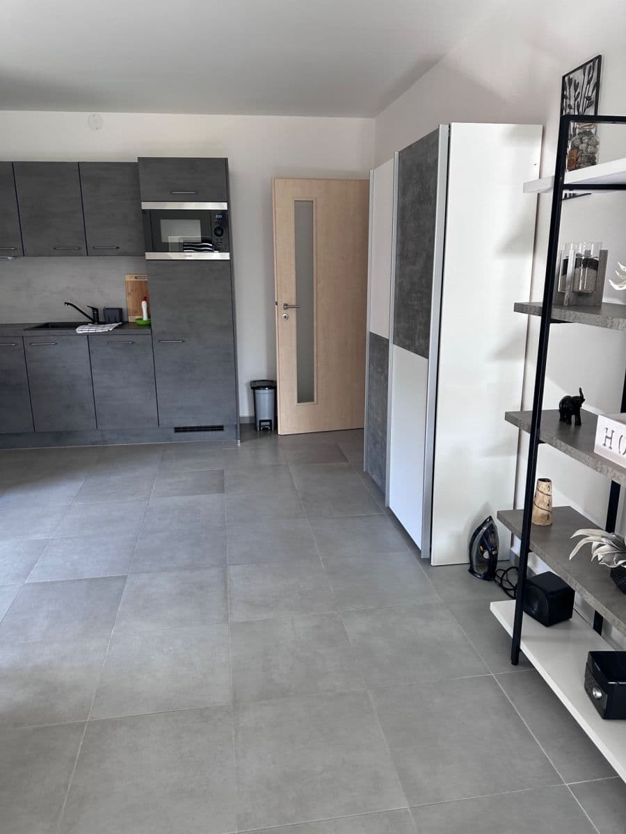 Pronájem bytu 1+1 67 m², nám. Republiky, Lázně Kynžvart, Karlovarský kraj Pronájem bytu 1+1 67 m², nám. Republiky, Lázně Kynžvart, Karlovarský kraj
