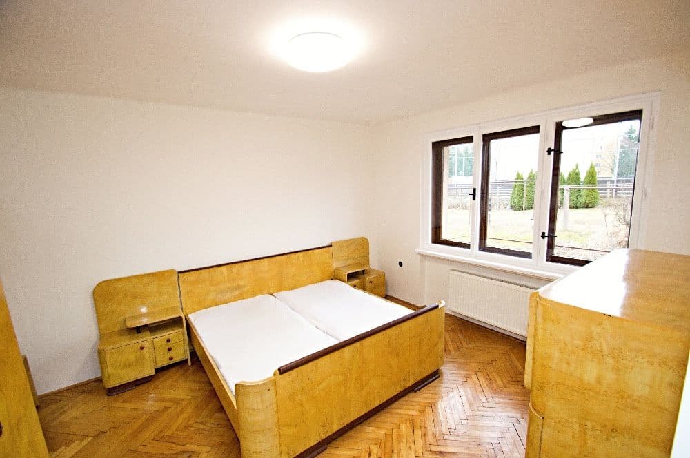 Prodej bytu 2+1 62 m², Achátová, Nová Paka, Královéhradecký kraj Prodej bytu 2+1 62 m², Achátová, Nová Paka, Královéhradecký kraj
