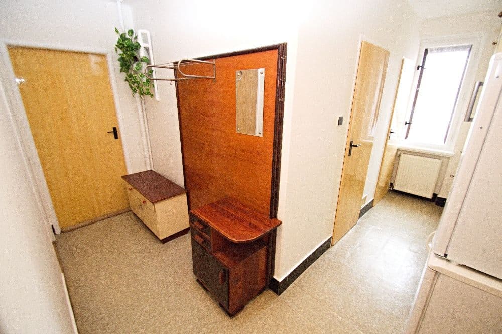 Prodej bytu 2+1 62 m², Achátová, Nová Paka, Královéhradecký kraj Prodej bytu 2+1 62 m², Achátová, Nová Paka, Královéhradecký kraj