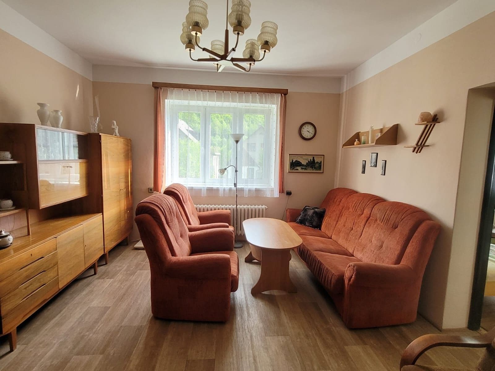 Prodej domu 220 m², pozemek 995 m², V Zátiší, Hanušovice, Olomoucký kraj Prodej domu 220 m², pozemek 995 m², V Zátiší, Hanušovice, Olomoucký kraj