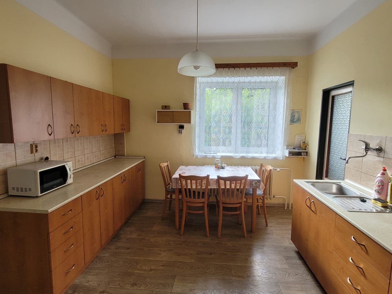 Prodej domu 220 m², pozemek 995 m², V Zátiší, Hanušovice, Olomoucký kraj Prodej domu 220 m², pozemek 995 m², V Zátiší, Hanušovice, Olomoucký kraj
