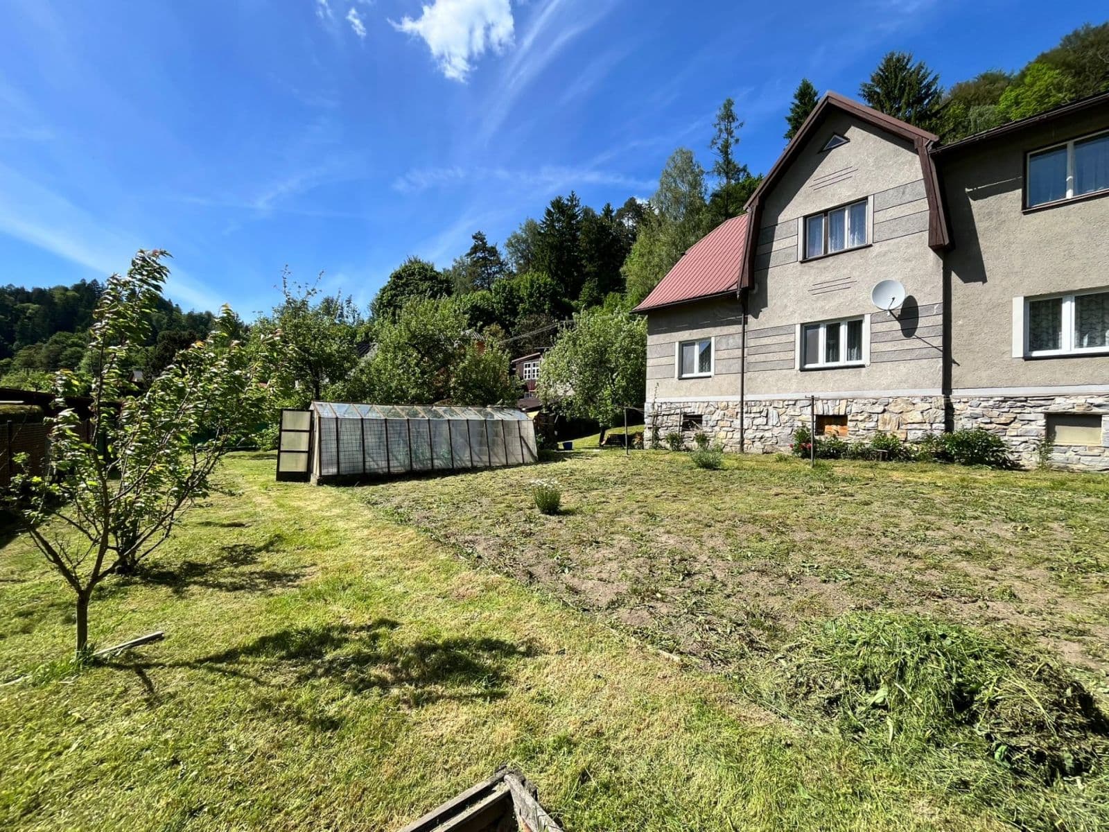 Prodej domu 220 m², pozemek 995 m², V Zátiší, Hanušovice, Olomoucký kraj Prodej domu 220 m², pozemek 995 m², V Zátiší, Hanušovice, Olomoucký kraj