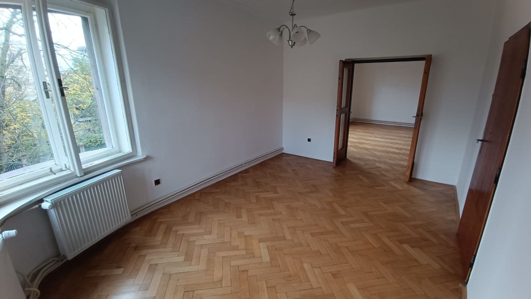 Pronájem bytu 3+1 89 m², Kapitána Jaroše, Plzeň, Plzeňský kraj Pronájem bytu 3+1 89 m², Kapitána Jaroše, Plzeň, Plzeňský kraj