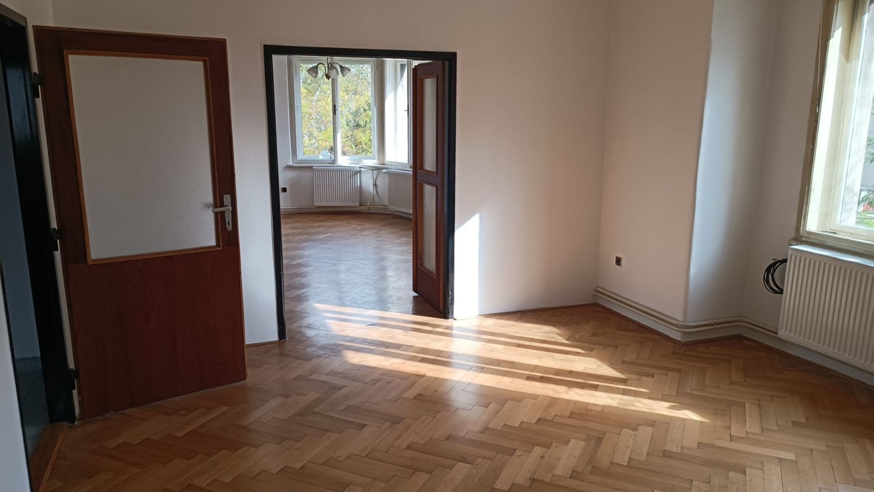 Pronájem bytu 3+1 89 m², Kapitána Jaroše, Plzeň, Plzeňský kraj Pronájem bytu 3+1 89 m², Kapitána Jaroše, Plzeň, Plzeňský kraj