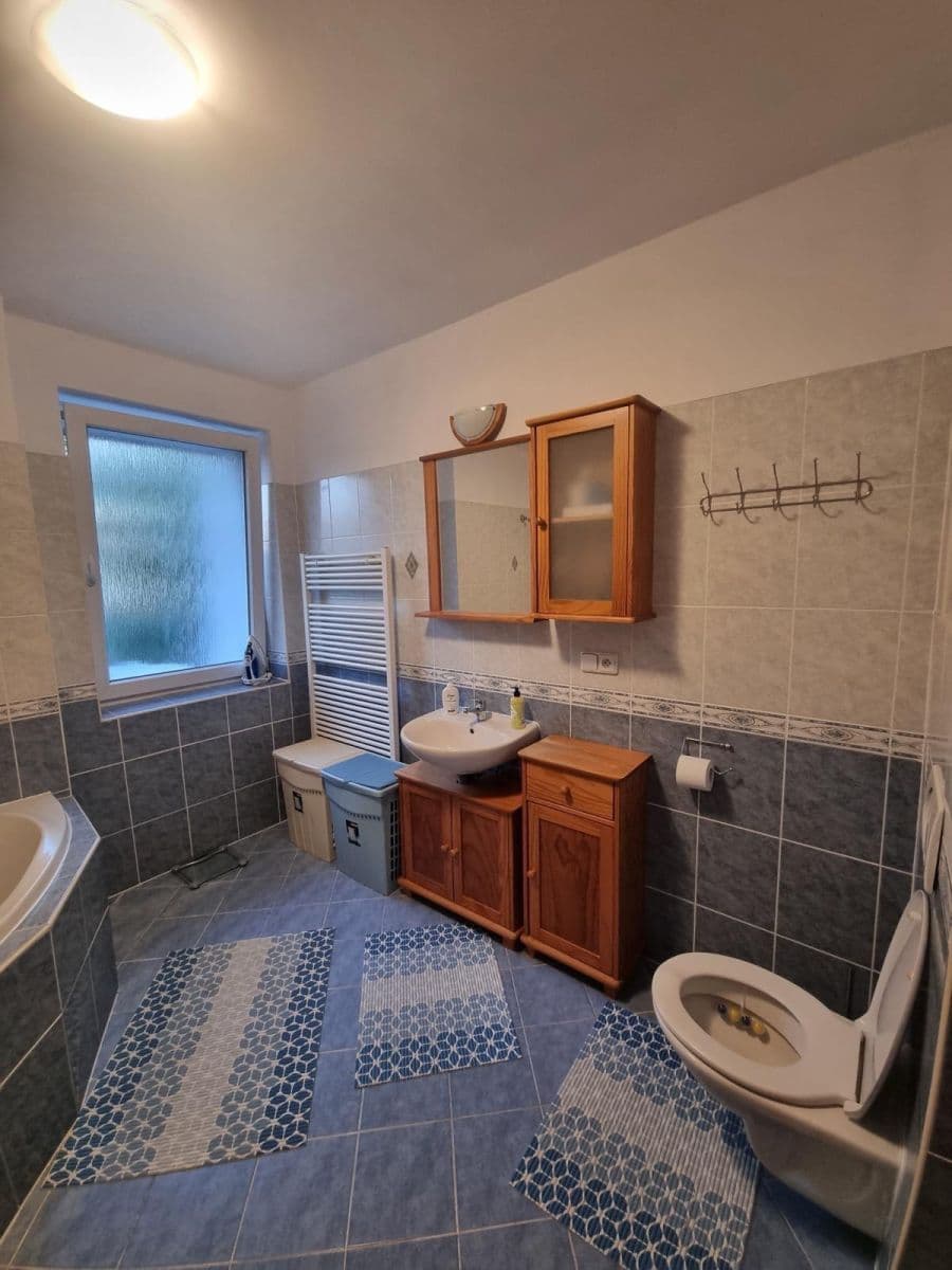 Pronájem bytu 2+kk 46 m², Měšická, Praha, Praha Pronájem bytu 2+kk 46 m², Měšická, Praha, Praha