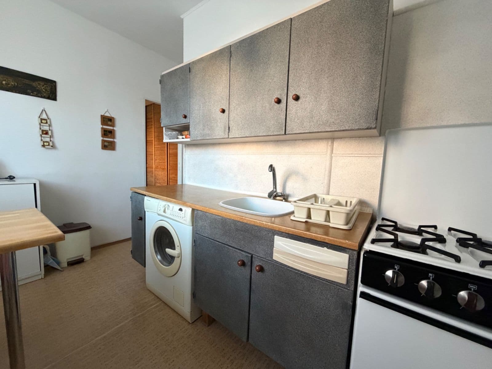Pronájem bytu 2+1 56 m², Bydžovského, Praha, Praha Pronájem bytu 2+1 56 m², Bydžovského, Praha, Praha