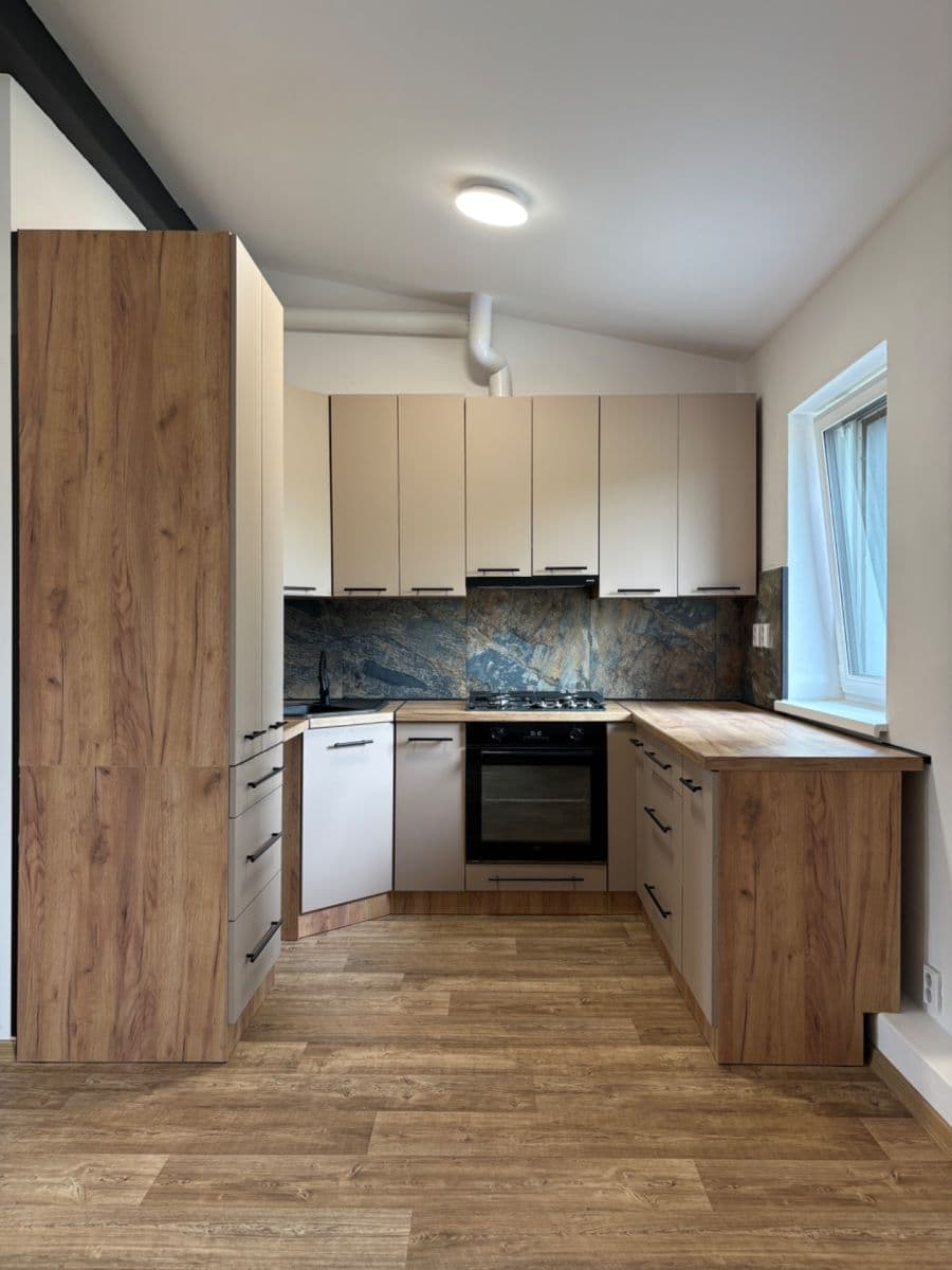 Pronájem bytu 3+kk 70 m², Svatoplukova, Ostrava, Moravskoslezský kraj Pronájem bytu 3+kk 70 m², Svatoplukova, Ostrava, Moravskoslezský kraj