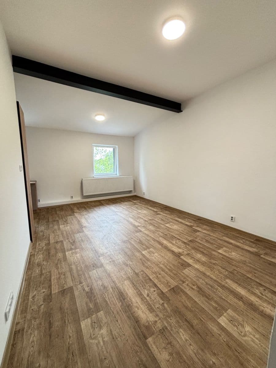 Pronájem bytu 3+kk 70 m², Svatoplukova, Ostrava, Moravskoslezský kraj Pronájem bytu 3+kk 70 m², Svatoplukova, Ostrava, Moravskoslezský kraj