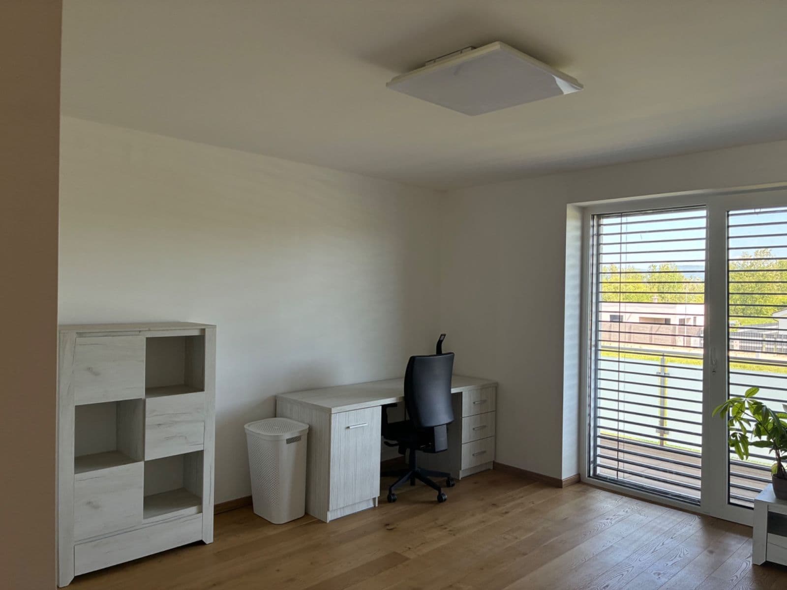Pronájem domu 180 m², pozemek 100 m², Skalka nad Váhom, Trenčiansky kraj Pronájem domu 180 m², pozemek 100 m², Skalka nad Váhom, Trenčiansky kraj