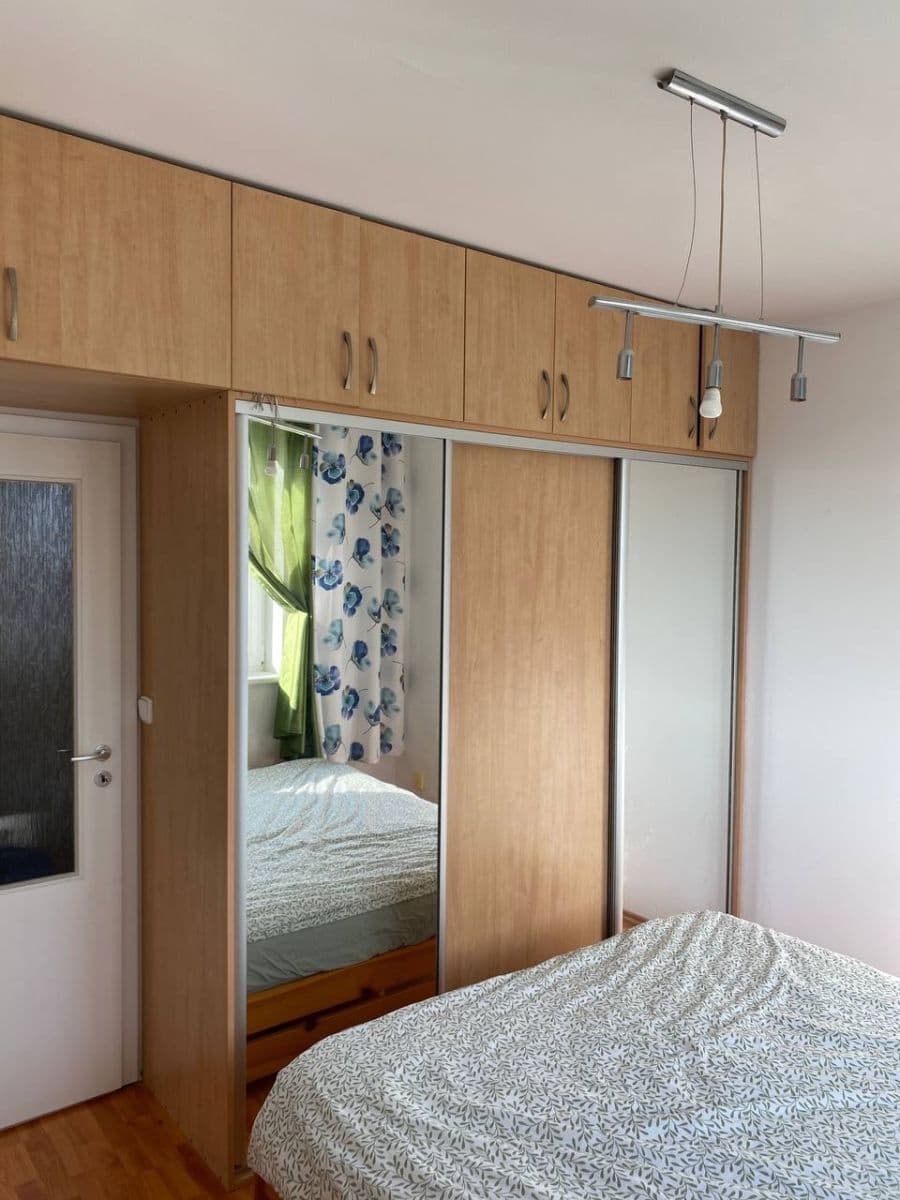 Prodej bytu 2+kk 39 m², Štúrova, Praha, Praha Prodej bytu 2+kk 39 m², Štúrova, Praha, Praha