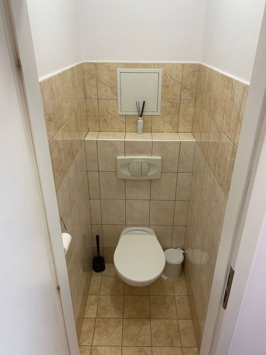 Prodej bytu 2+kk 39 m², Štúrova, Praha, Praha Prodej bytu 2+kk 39 m², Štúrova, Praha, Praha